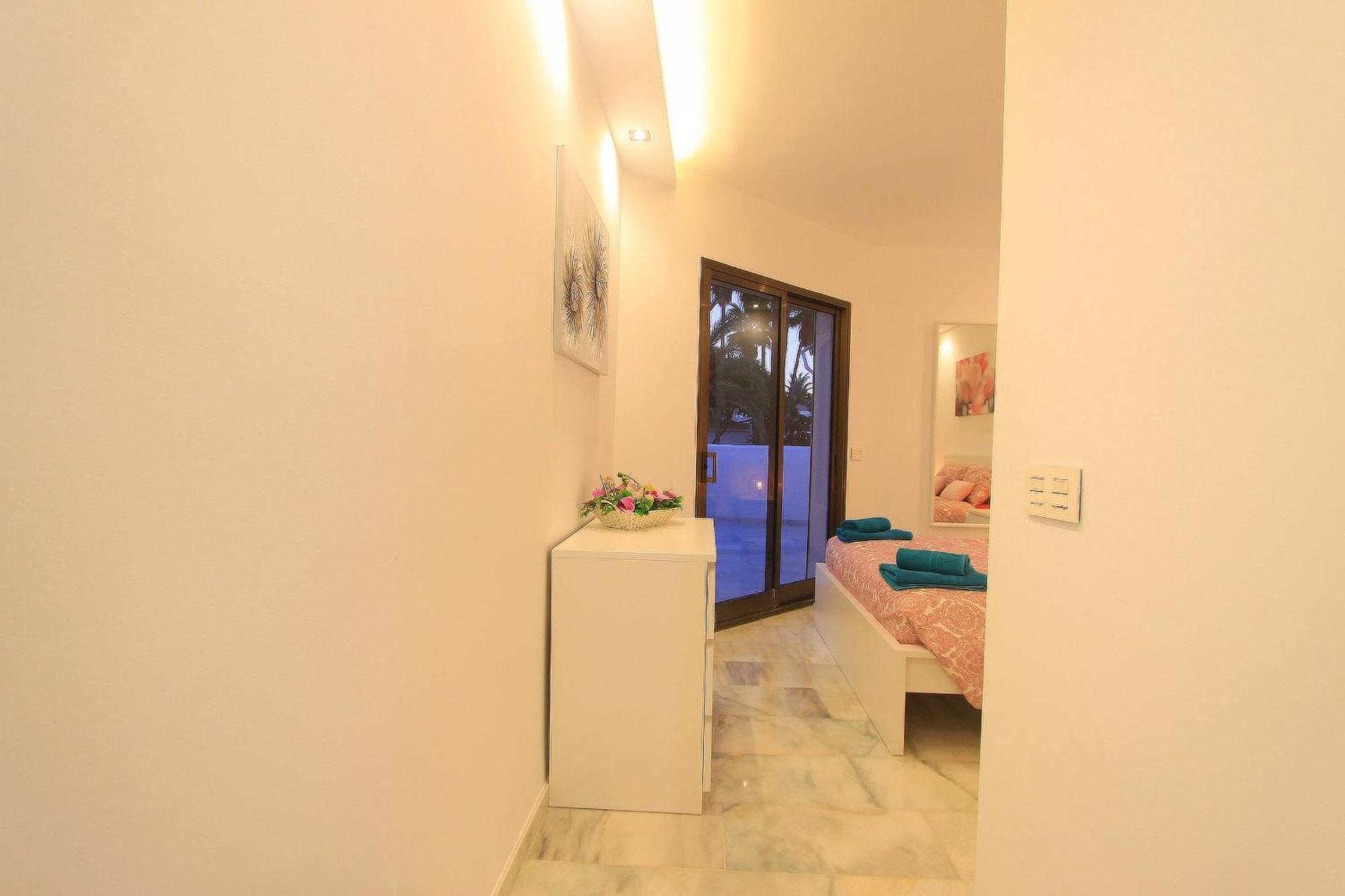 1108 Beachfront 2 Apartments With Roofterrace 80Mtrgt Beach 3 Pools Marbella Exteriör bild