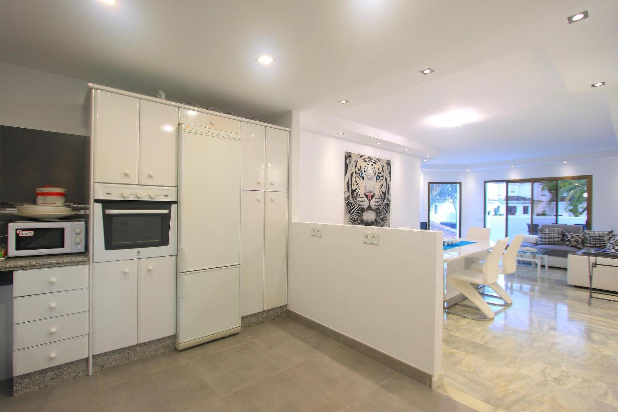 1108 Beachfront 2 Apartments With Roofterrace 80Mtrgt Beach 3 Pools Marbella Exteriör bild