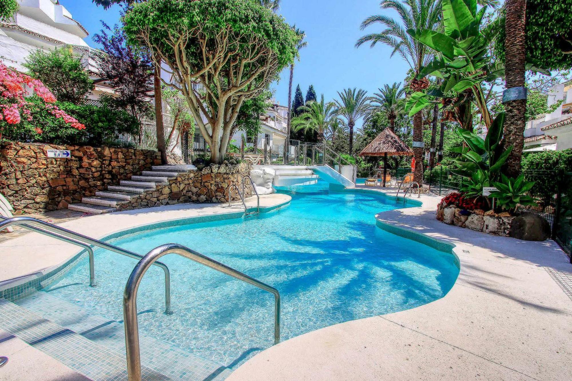 1108 Beachfront 2 Apartments With Roofterrace 80Mtrgt Beach 3 Pools Marbella Exteriör bild